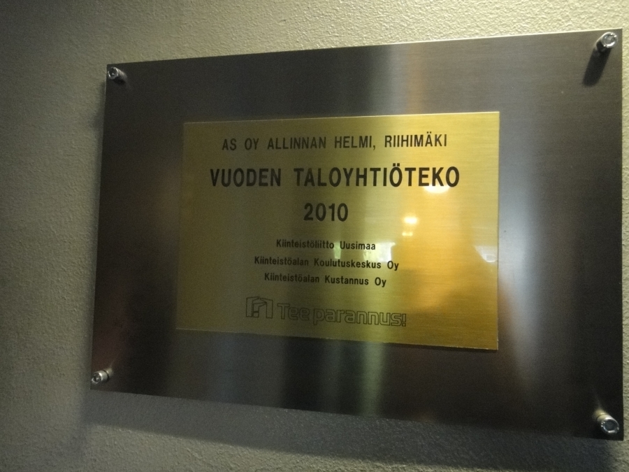 Ja Allinnan Helmi on muutenkin tehnyt paljon ympäristötekoja ja sai myös tästä työstä kiitokseksi Vuoden Taloyhtiöteko palkinnon vuonna 2010.
